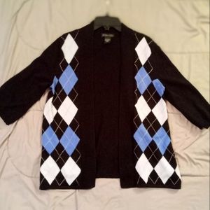 5 FOR $20. Navy argyle new york & Co sweater